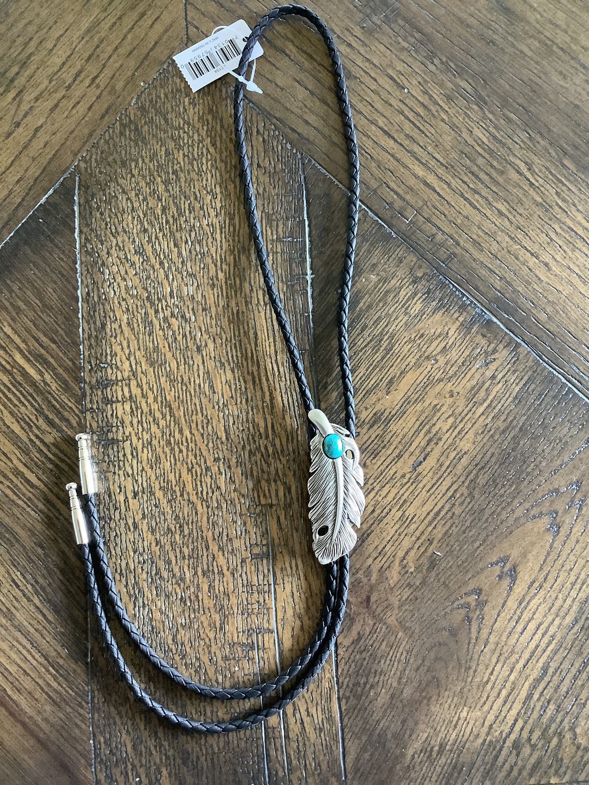 22104 Feather Bolo