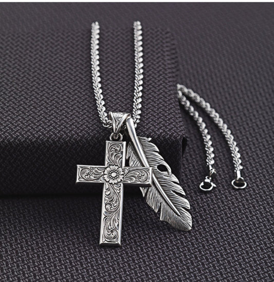 Men’s Silver Cross/Feather Necklace 32140